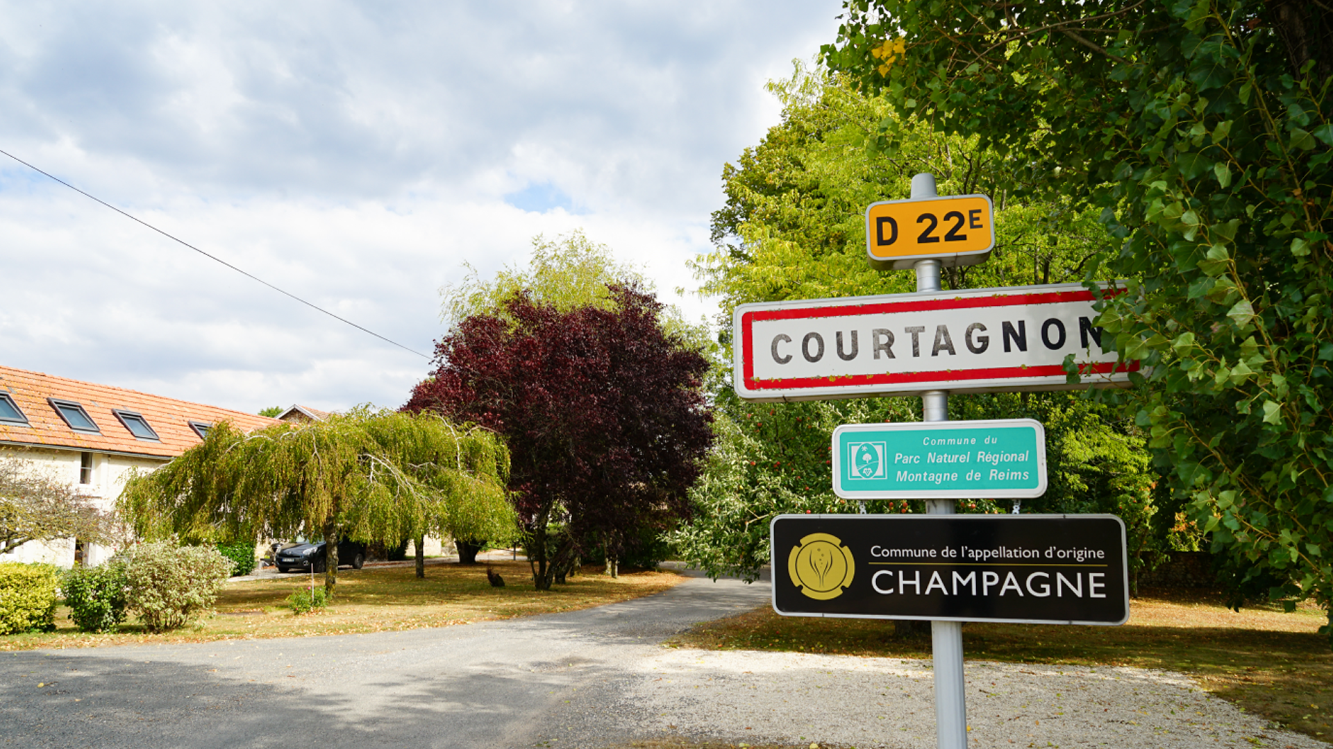 Plaque et panneaux de rue pour collectivités - ACT Équipement